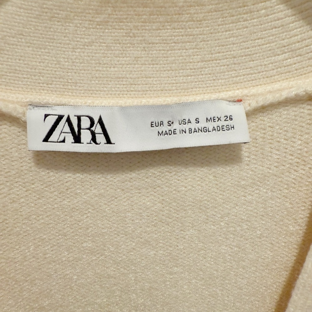 ZARA Stripe Cardigan Sweater in Ivory and Black Stripes button front - Picture 4 of 6